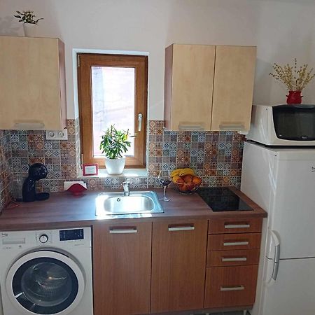 Edi Apartman Vecses Bagian luar foto
